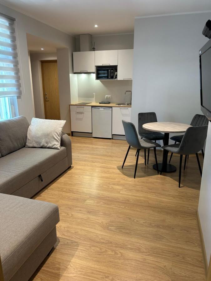 Jon'S 2 Apartments Pärnu Esterno foto